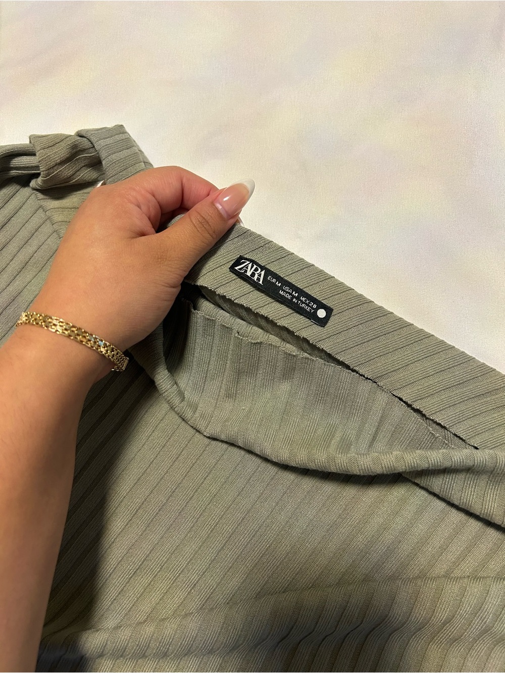 Zara Olive Ribbed One-Shoulder Tank - Picture 3 of 3